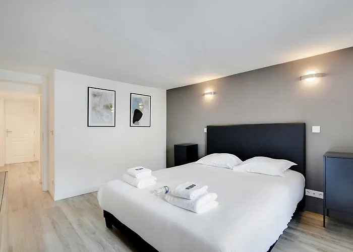 Appartement- 3br-8p- Opera * Paris